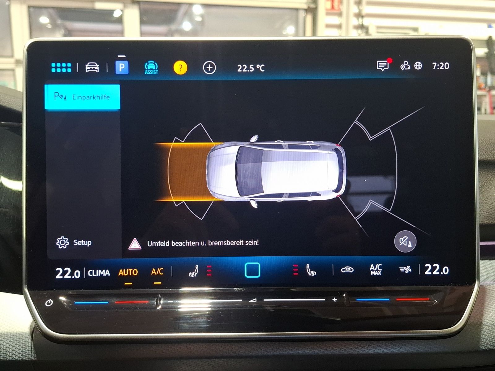 Fahrzeugabbildung Volkswagen Golf VIII TSI Goal Standhzg LED CarPlay AID ACC