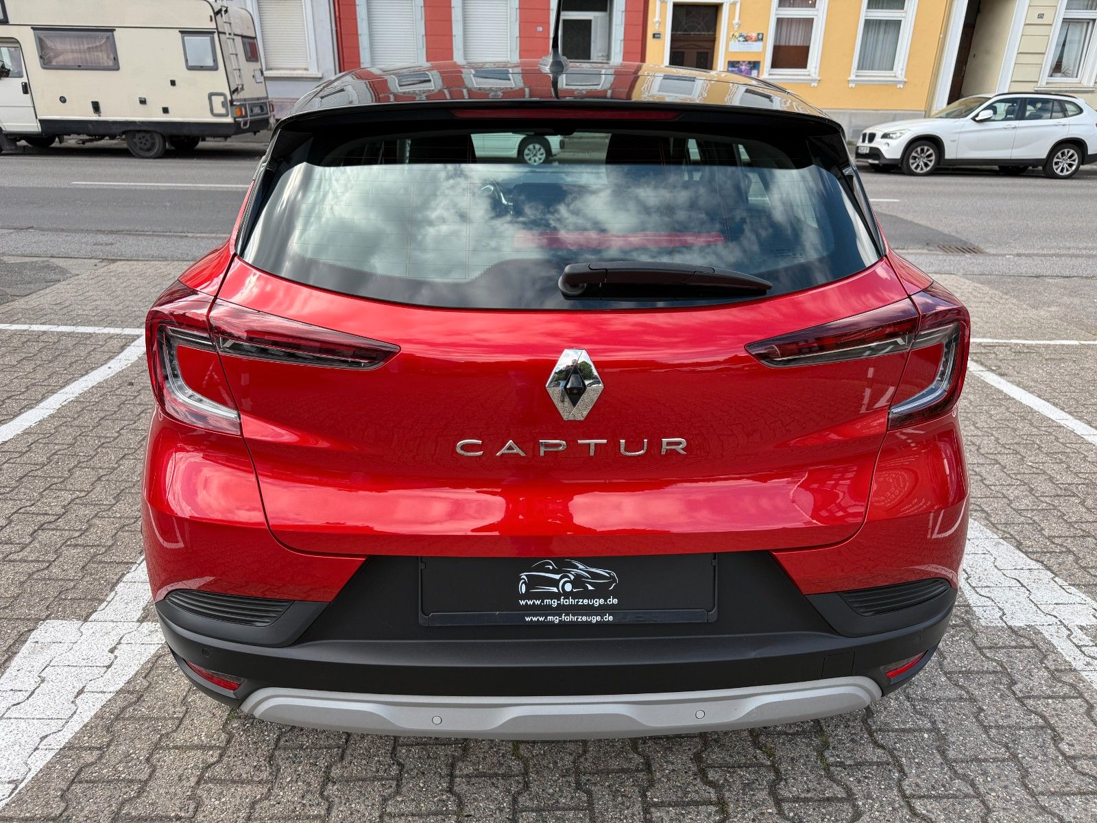 Fahrzeugabbildung Renault Captur II Zen APPLE CAR PLAY KAMERA TEMPOMAT