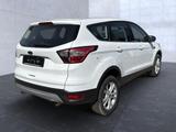 Ford Kuga Titanium Bluetooth Navi Klima Einparkhilfe - Ford Kuga Gebrauchtwagen in München