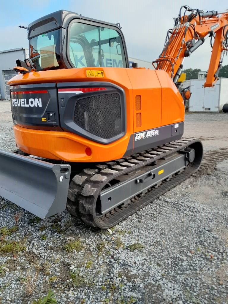 Fahrzeugabbildung Doosan DX 85 R-7 Verstellausleger