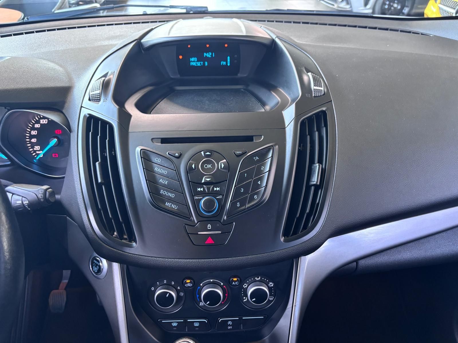 Fahrzeugabbildung Ford Kuga 1.5 EcoBoost Trend AHK KLIMA