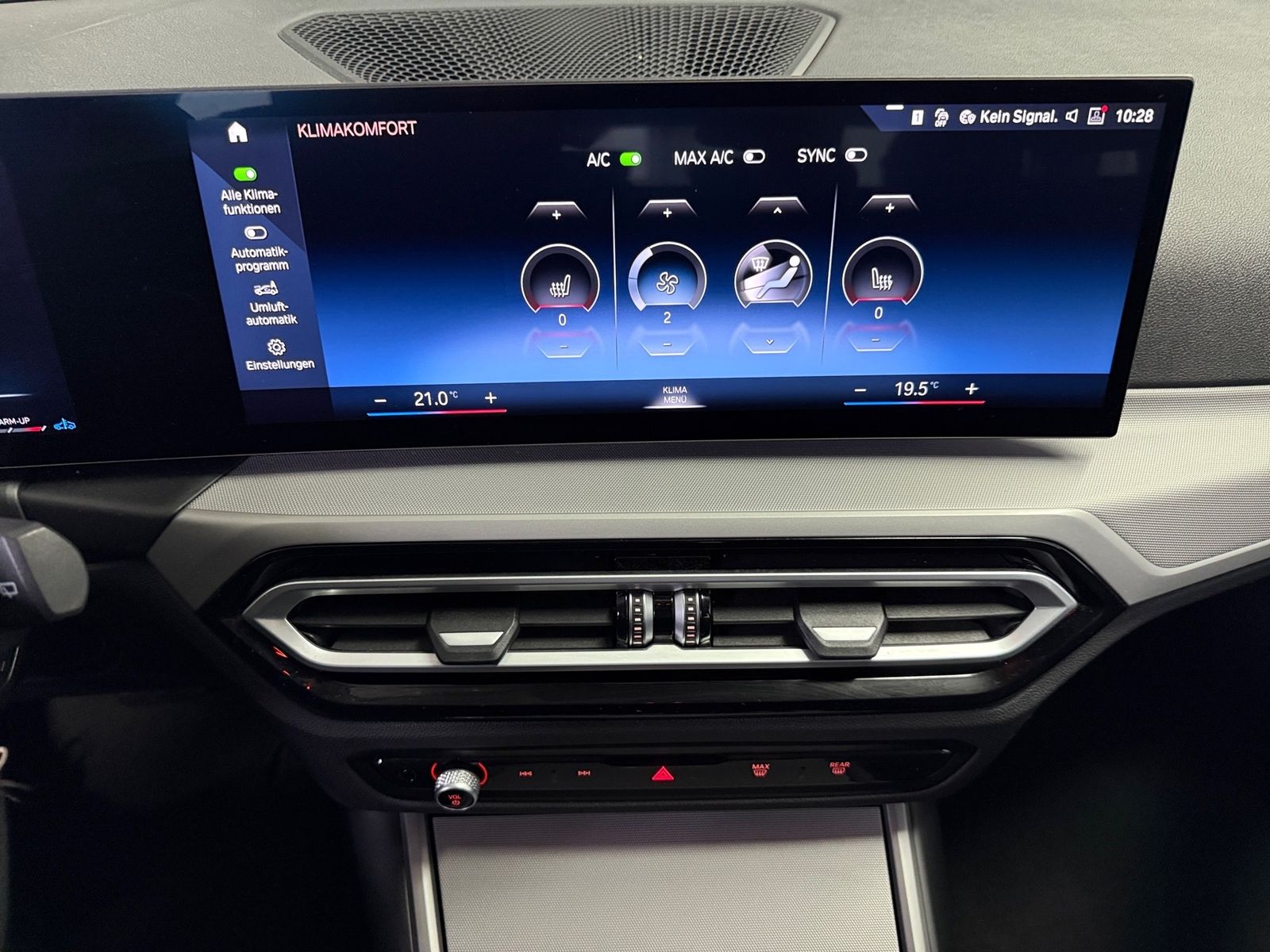 BMW 318iTouring*LED*Navi*Tempo.*PDC*Widescreen*DAB foto 17