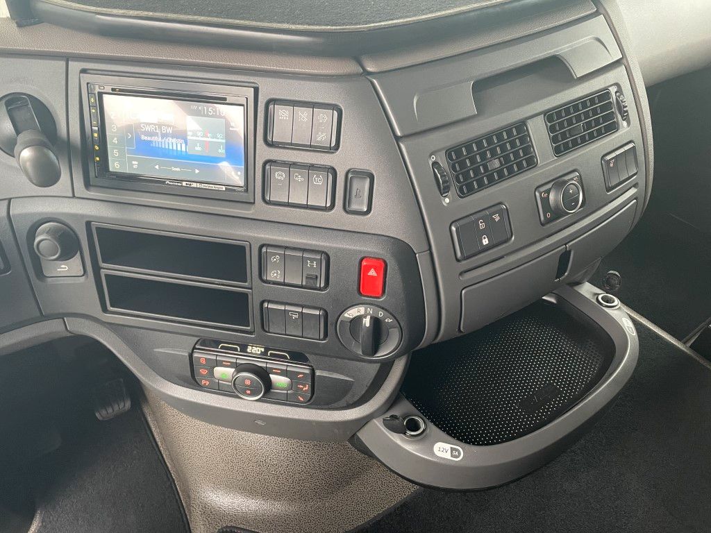 Fahrzeugabbildung DAF FT XF 480 SSC