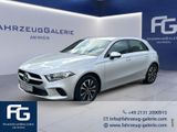Mercedes-Benz A 200 Parkpaket mit Rückfahrkamera Metallic - Mercedes-Benz A 200 aus 2023