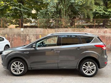 Ford Kuga - 5