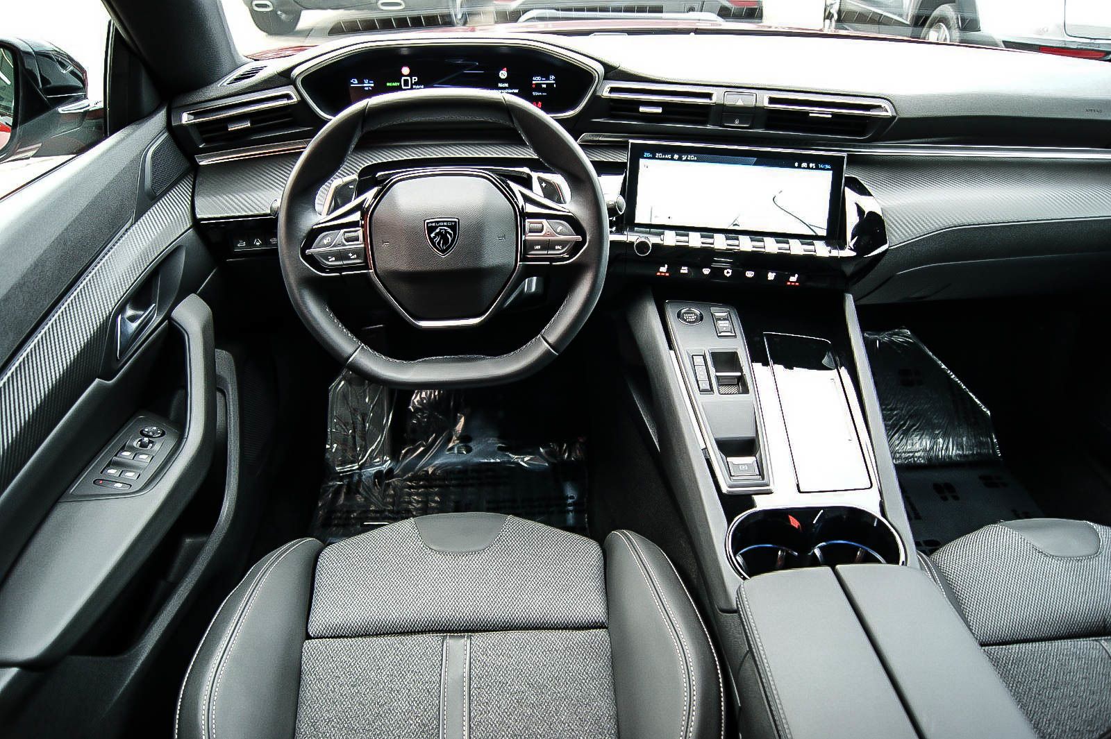 Fahrzeugabbildung Peugeot 508 SW Hybrid 225 Allure NEUES MODELL ANHZV LED