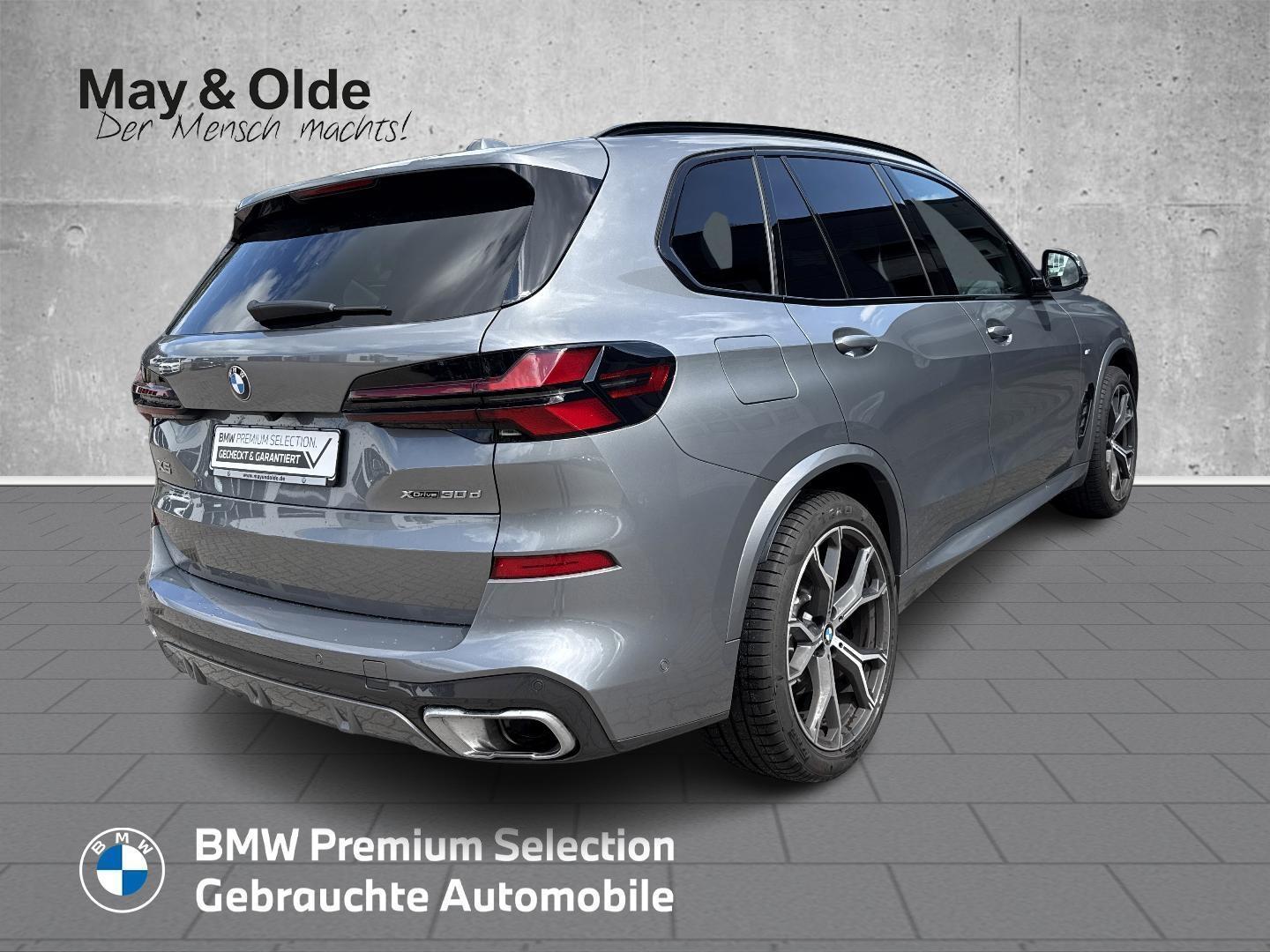 BMW X5 XDRIVE30D Sportpaket AD AHK-klappbar AHK Navi