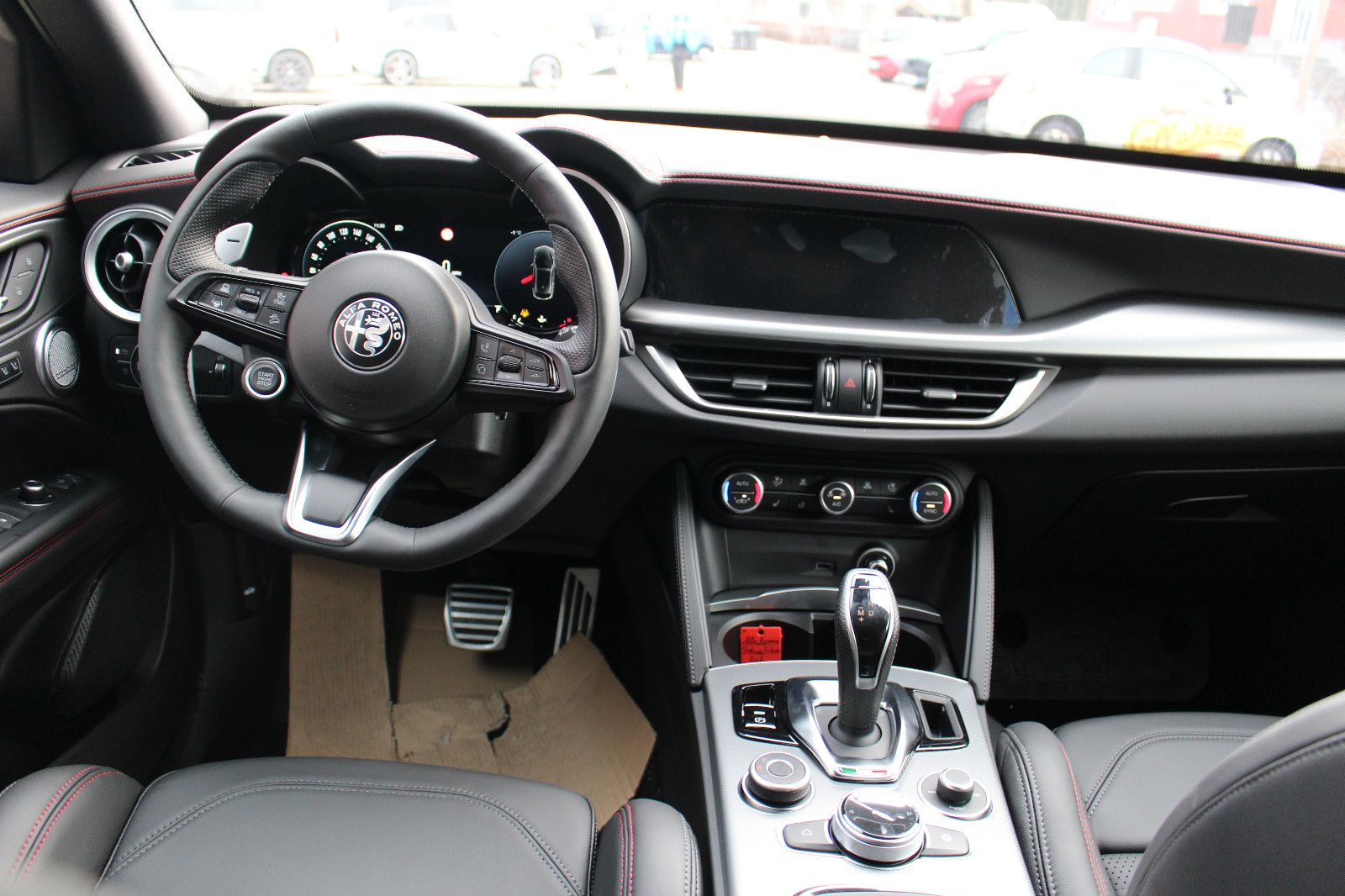 Alfa Romeo Stelvio - Bild 8