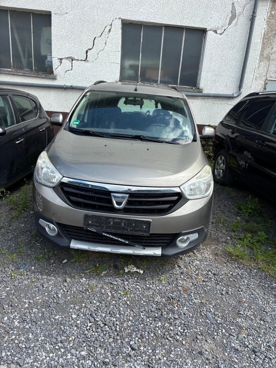 Dacia Lodgy TCe 115 Celebration