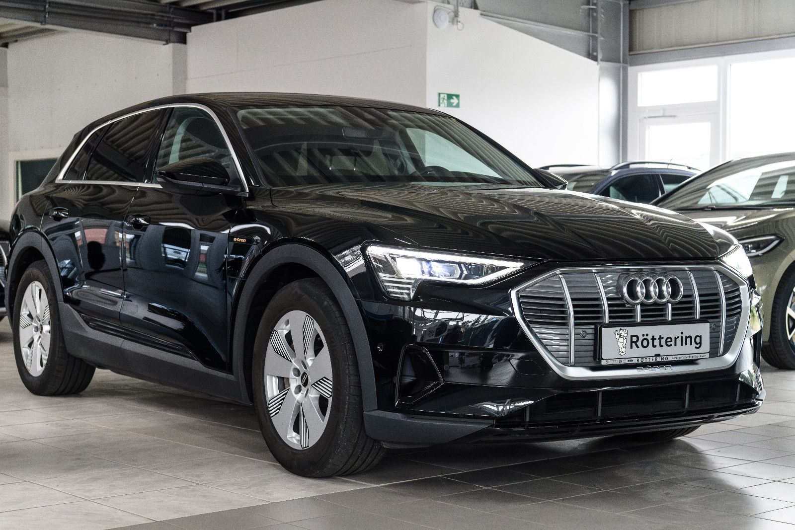 Fahrzeugabbildung Audi e-tron 50 quattro LED+NAVI+SZH+RFK