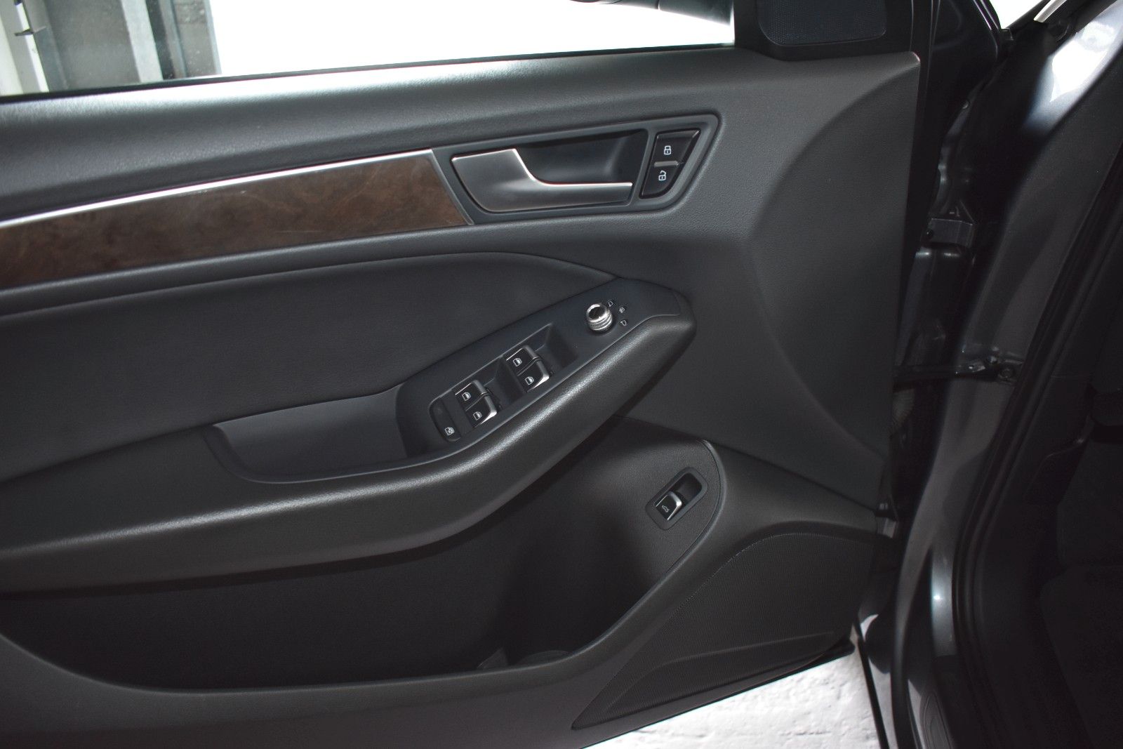 Fahrzeugabbildung Audi Q5 2.0 TFSI tiptronic quattro Panorama Leder AHK