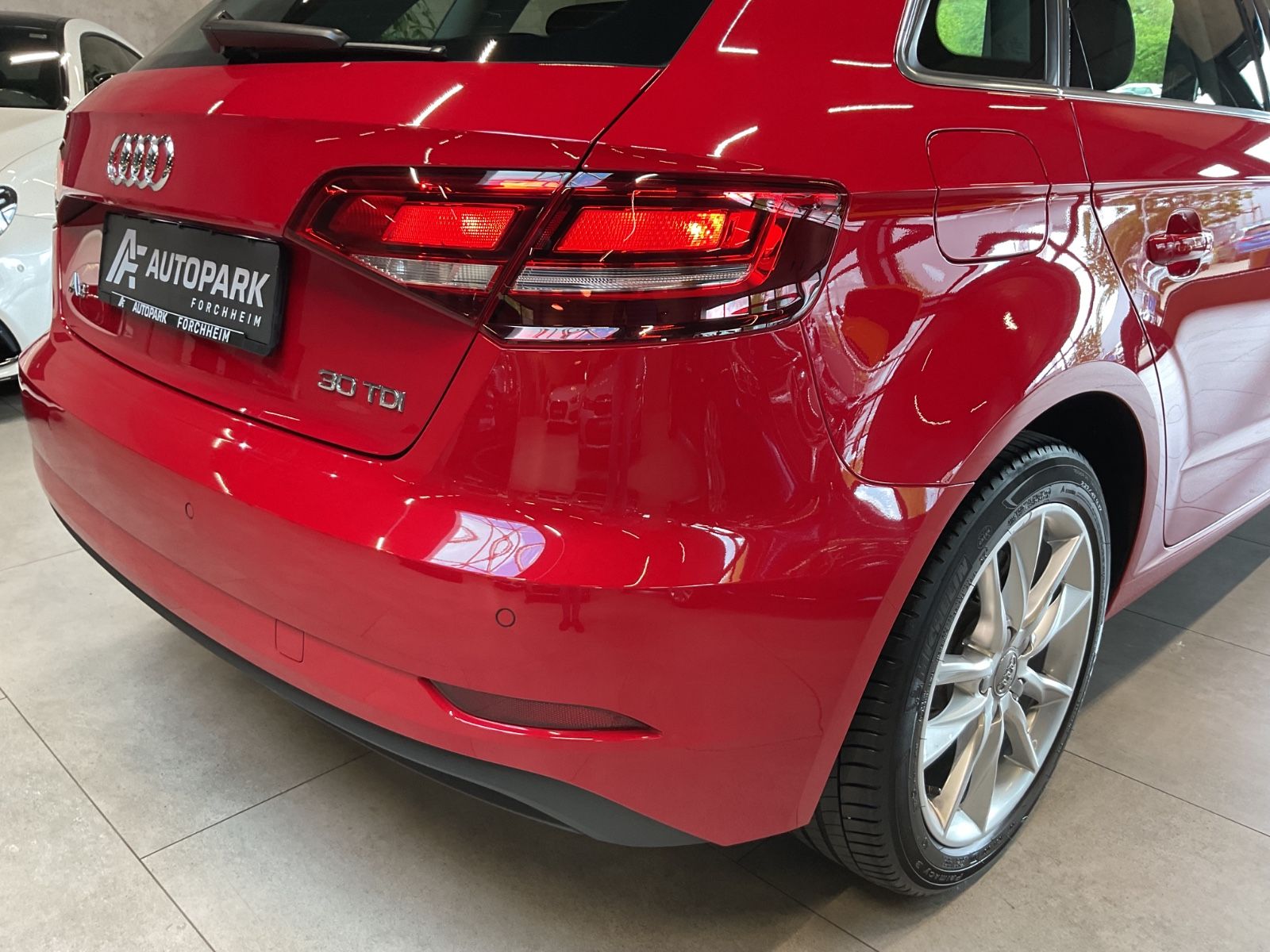 Audi A3 Sportback 30 TDI Navi Sitzh. Xenon PDC 17" foto 24