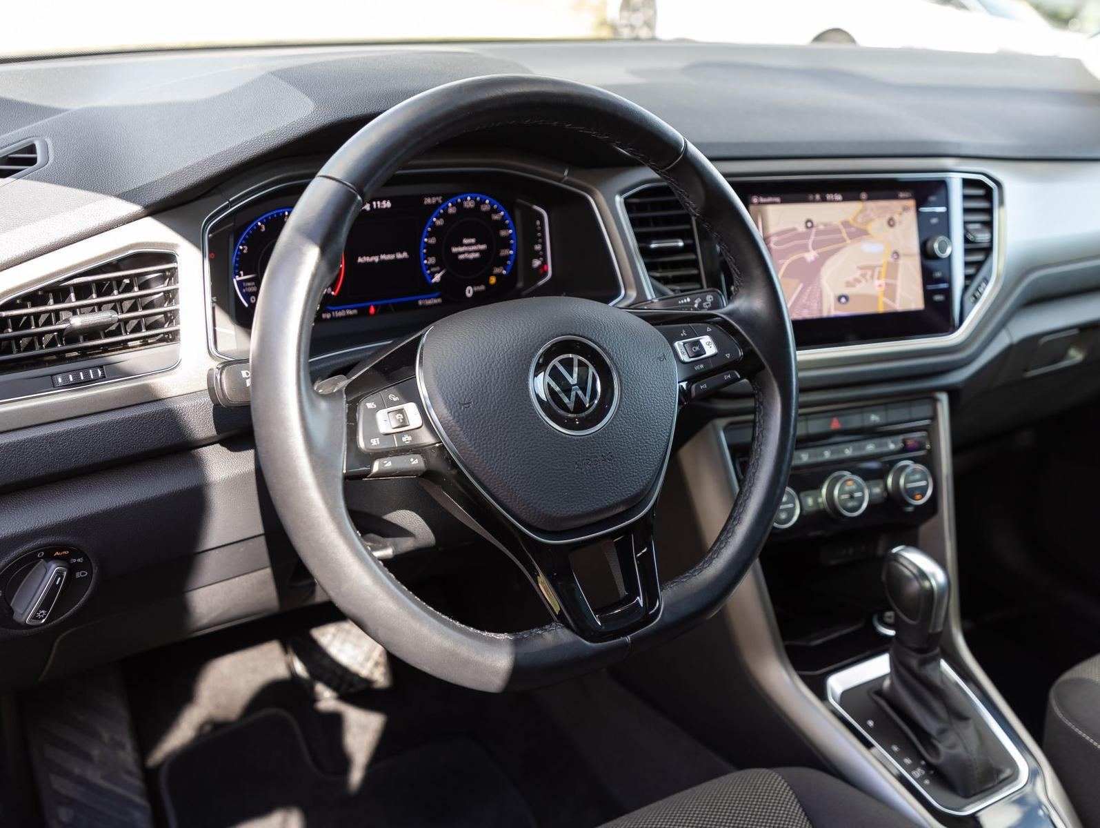 Volkswagen T-Roc 1.5 TSI DSG Style LED AHK ACC Standhzg, миниатюра 13