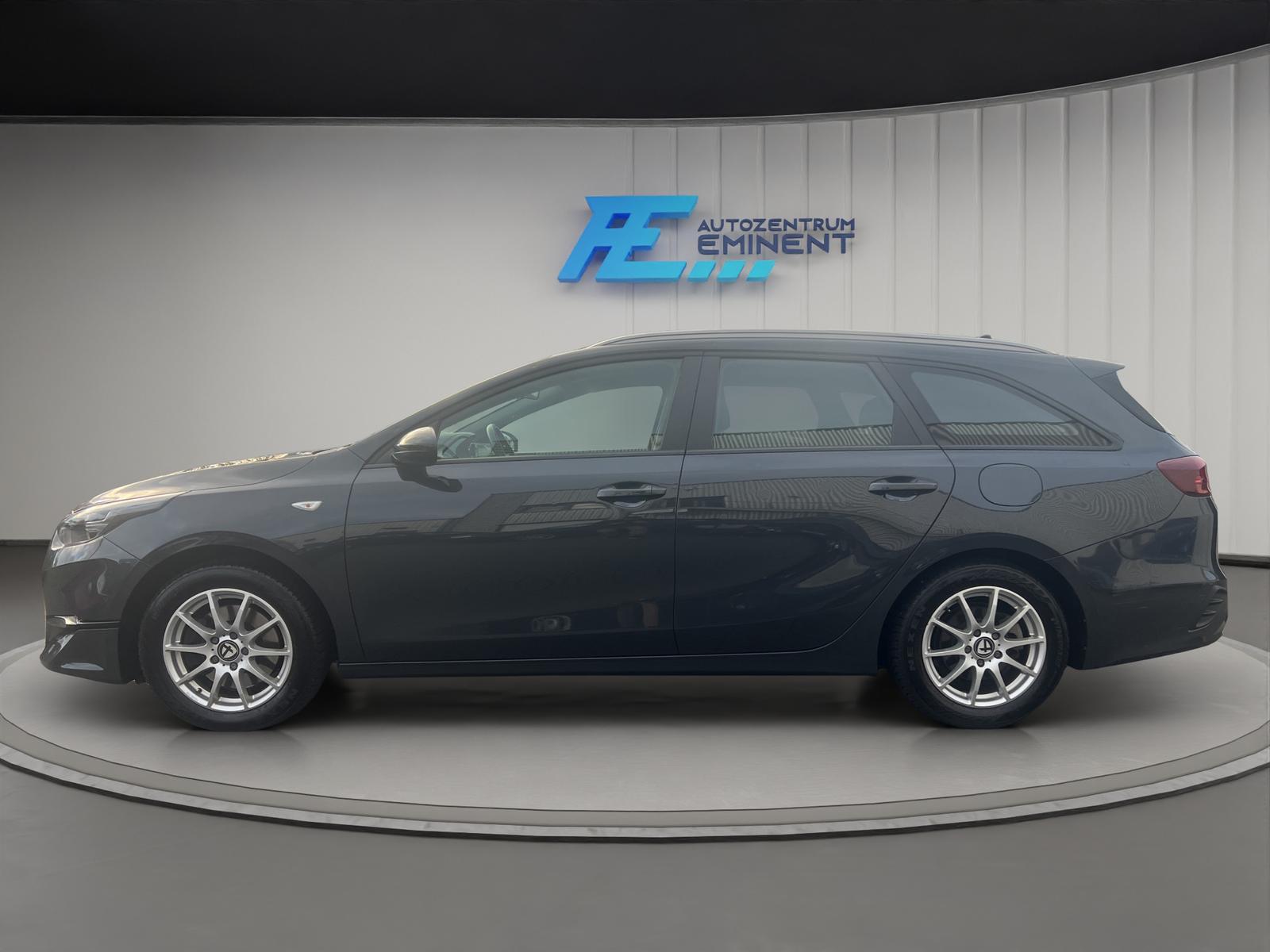 Kia Ceed SW 1.5 T-GDI SHZ KAMERA AHK LED