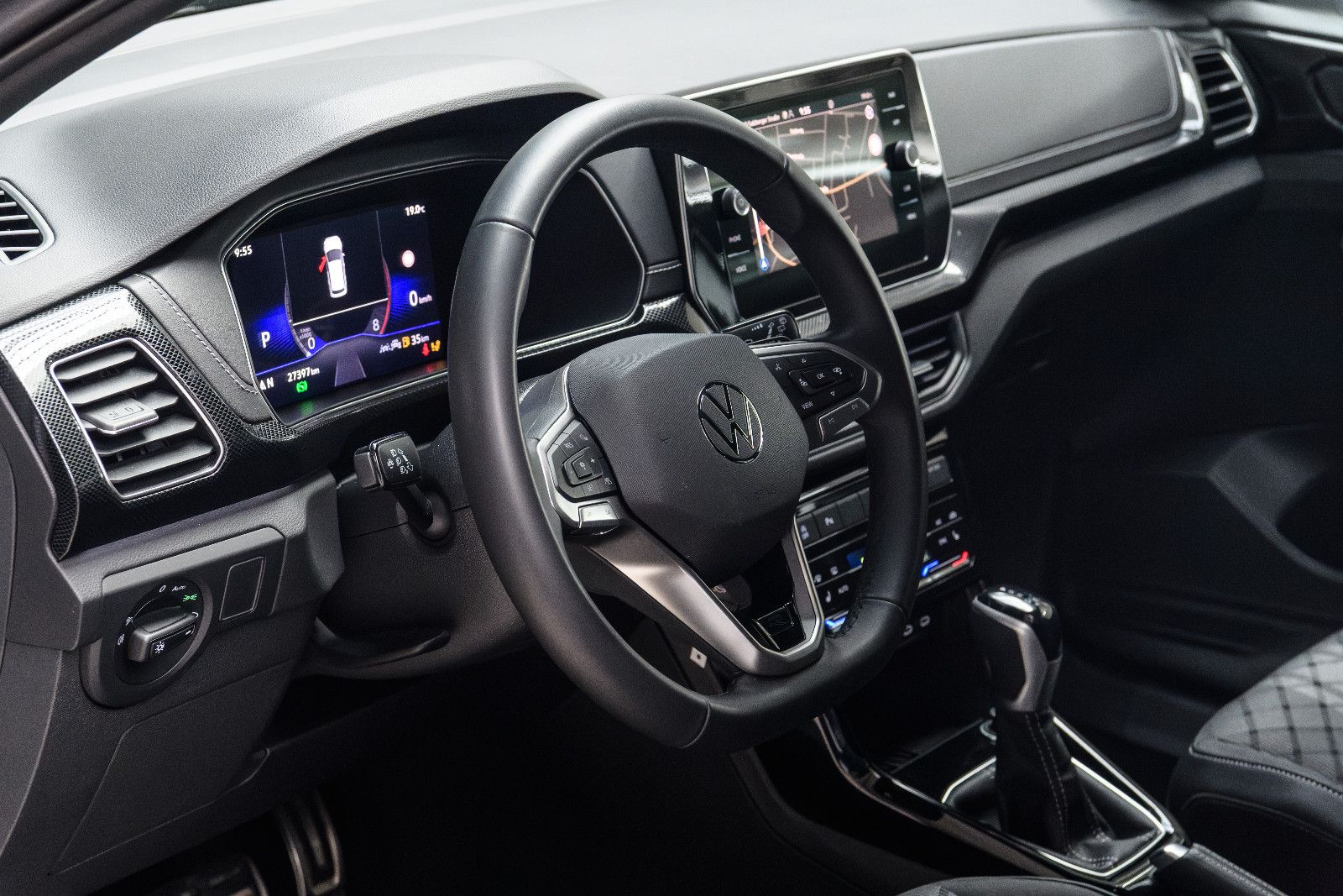 Fahrzeugabbildung Volkswagen T-Cross 1.5 TSI R-Line+LED+IQ+TOTWINKEL+ACC+AHK