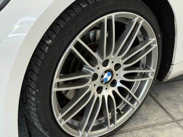 BMW 325 - 8