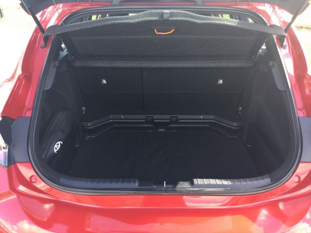 Corolla 1.2 Comfort KLIMA SHZ RÜCKFAHRKAMERA ACC