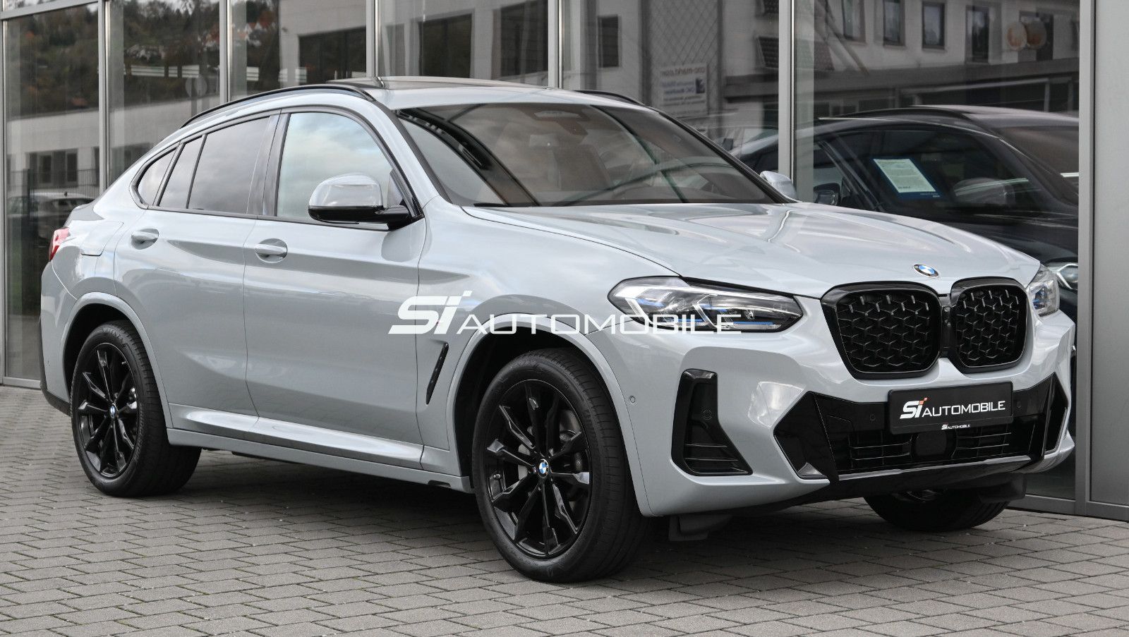 Fahrzeugabbildung BMW X4 xDr.30d M SPORT °UVP 97.820€°HUD°M SITZE°360°