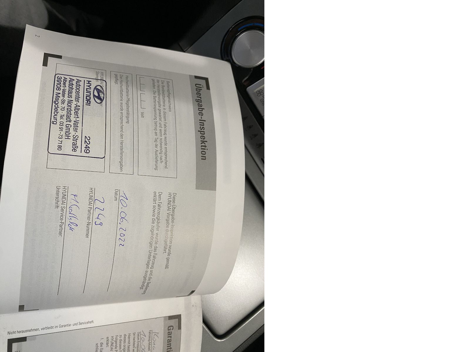 Fahrzeugabbildung Hyundai Kona Select/Navi/RFK/ACC/On-Board-3-Phasen/