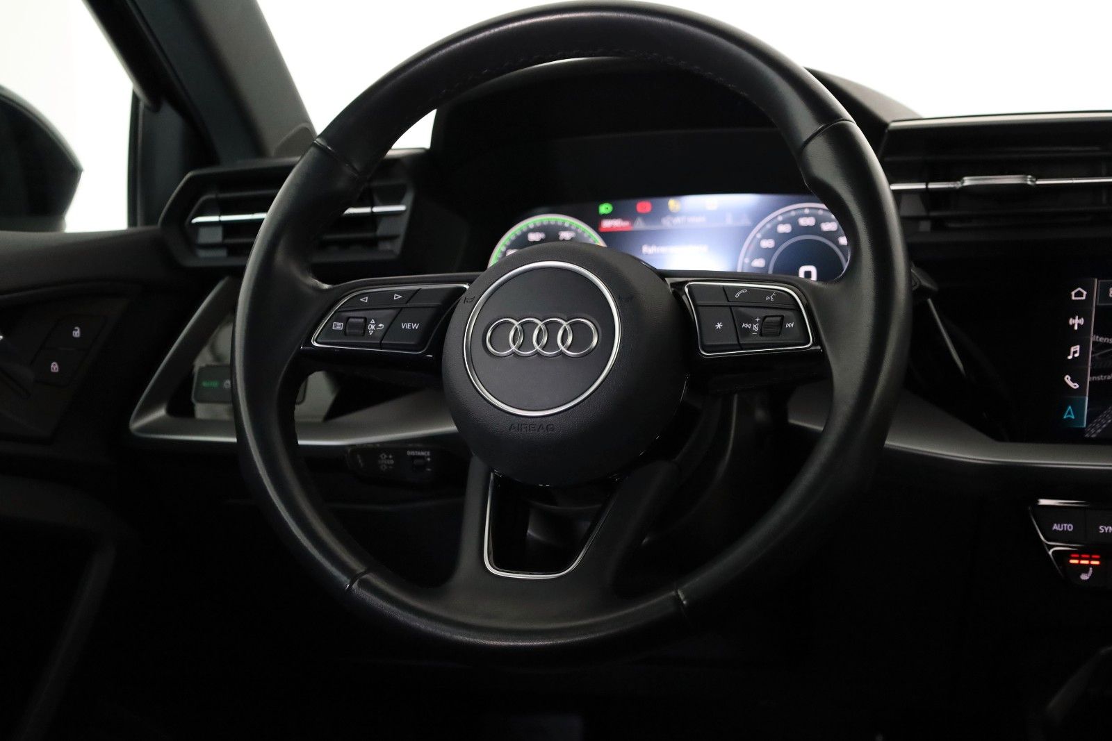 Fahrzeugabbildung Audi A3 SB 40 TFSIe Leder,Navi,LED,SH,Apple CarPlay