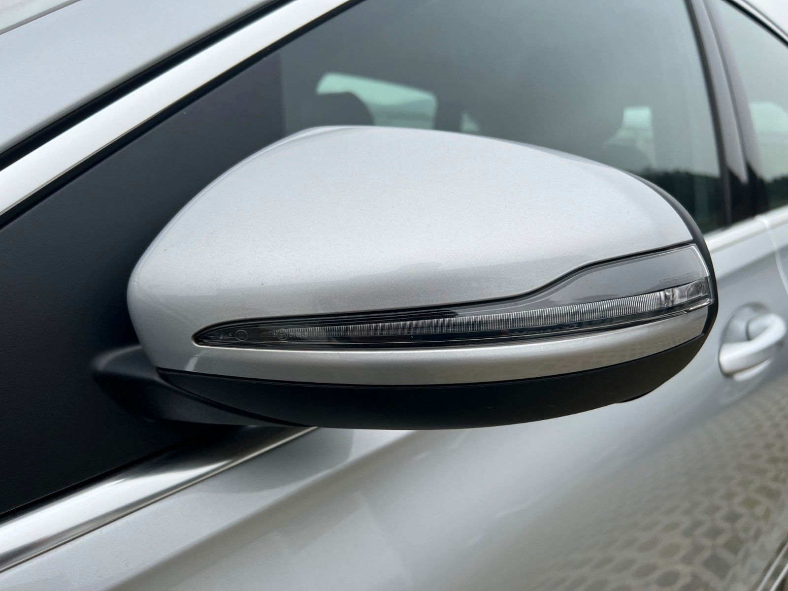 Fahrzeugabbildung Mercedes-Benz B 200+PROGRESSIVE+SH+PARKPAKET+BREMSASSISTENT+++