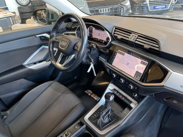 Audi Q3 35 TDI *LED*LIVECOCKPIT*ACC*NAVI*SHZ*MFL*