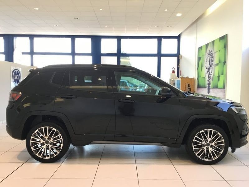Other Jeep Compass Compass 1.5 turbo t4 mhev Summit 2w imagem 2