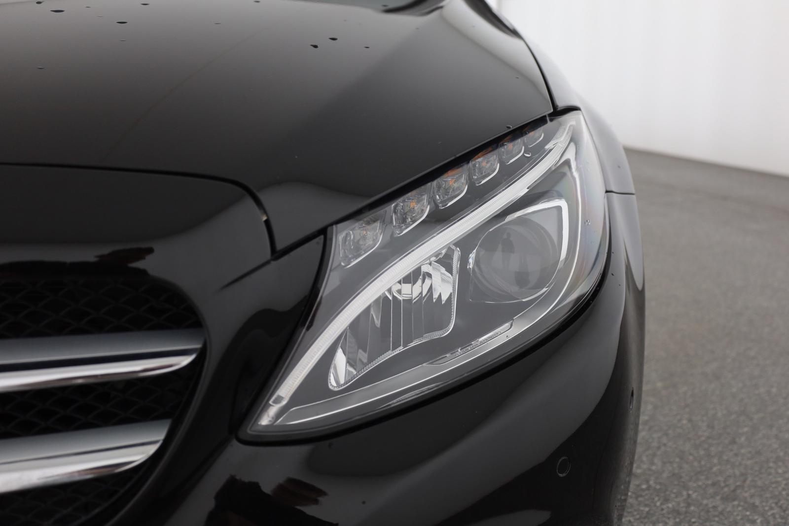 Mercedes-Benz C180 T Avantgarde LED Navi Sitzheizung Tempomat