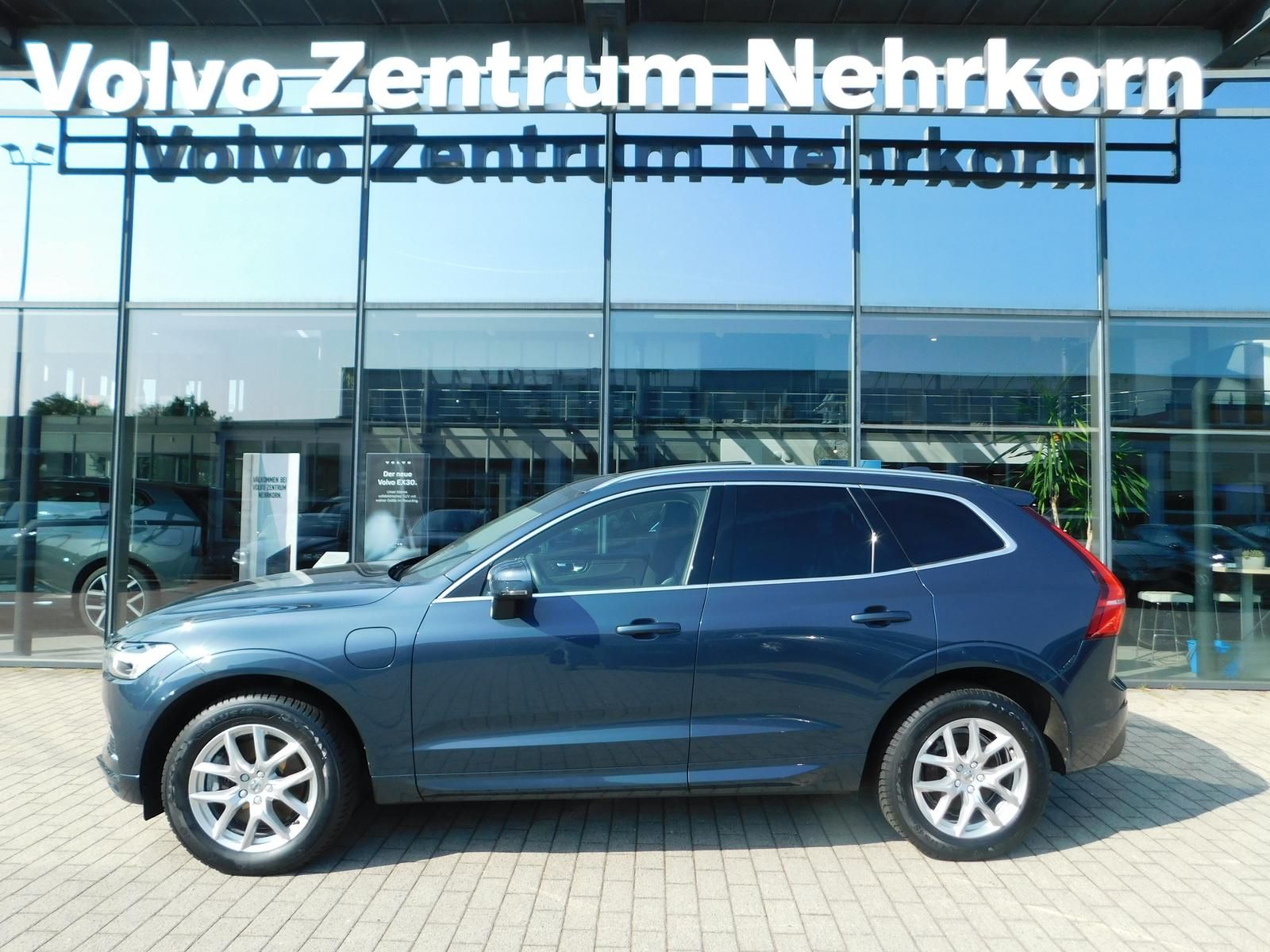 Volvo XC60 T8 Twin Engine Momentum foto 5