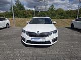 Skoda Octavia 2.0 TDI DPF RS - Skoda Octavia: TDI
