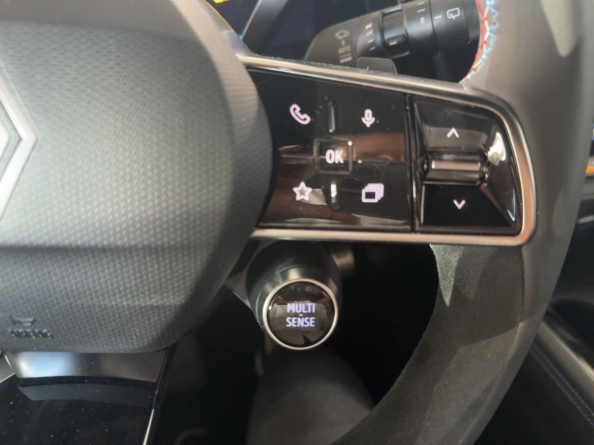 Fahrzeugabbildung Renault Austral Techno Esprit Alpine Full Hybrid 200