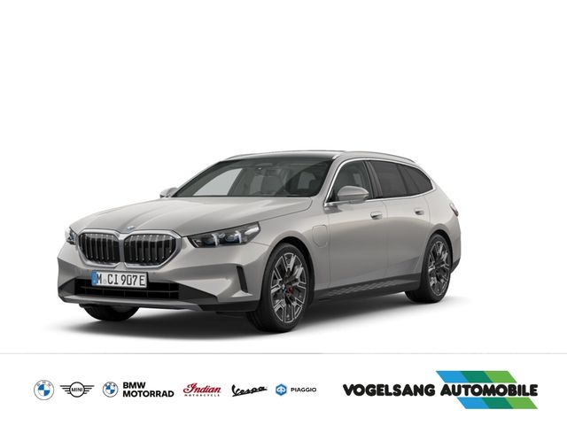 BMW 530 e Touring M Sport Pro Park-Assistent Plus 20