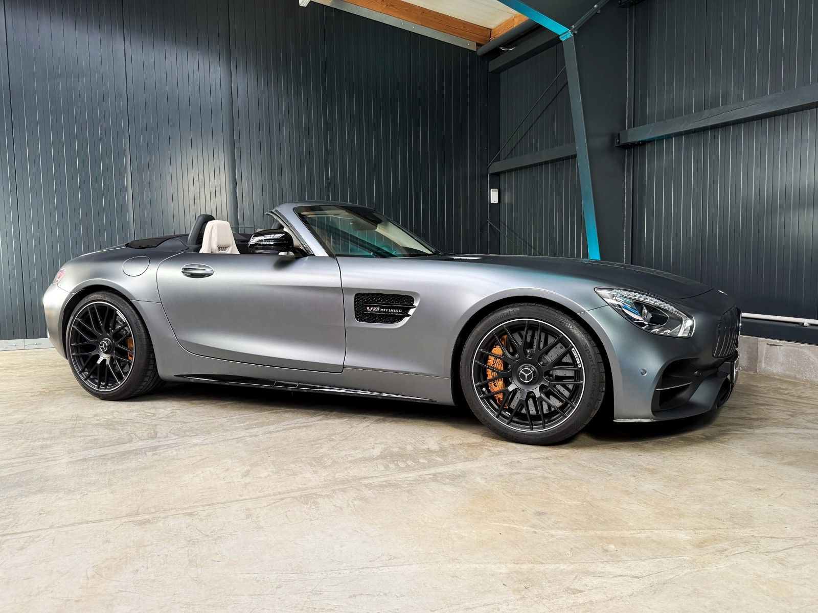 Fahrzeugabbildung Mercedes-Benz AMG GT C Roadster + designo + 2.Hand + MWST ausw