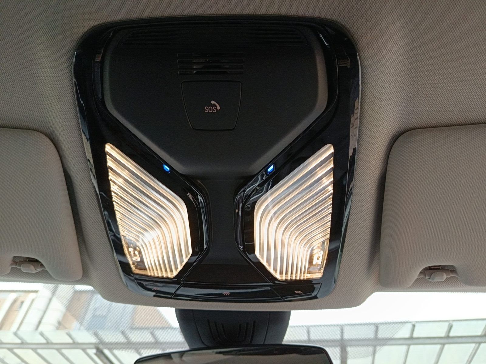 BMW i4 - Bild 22