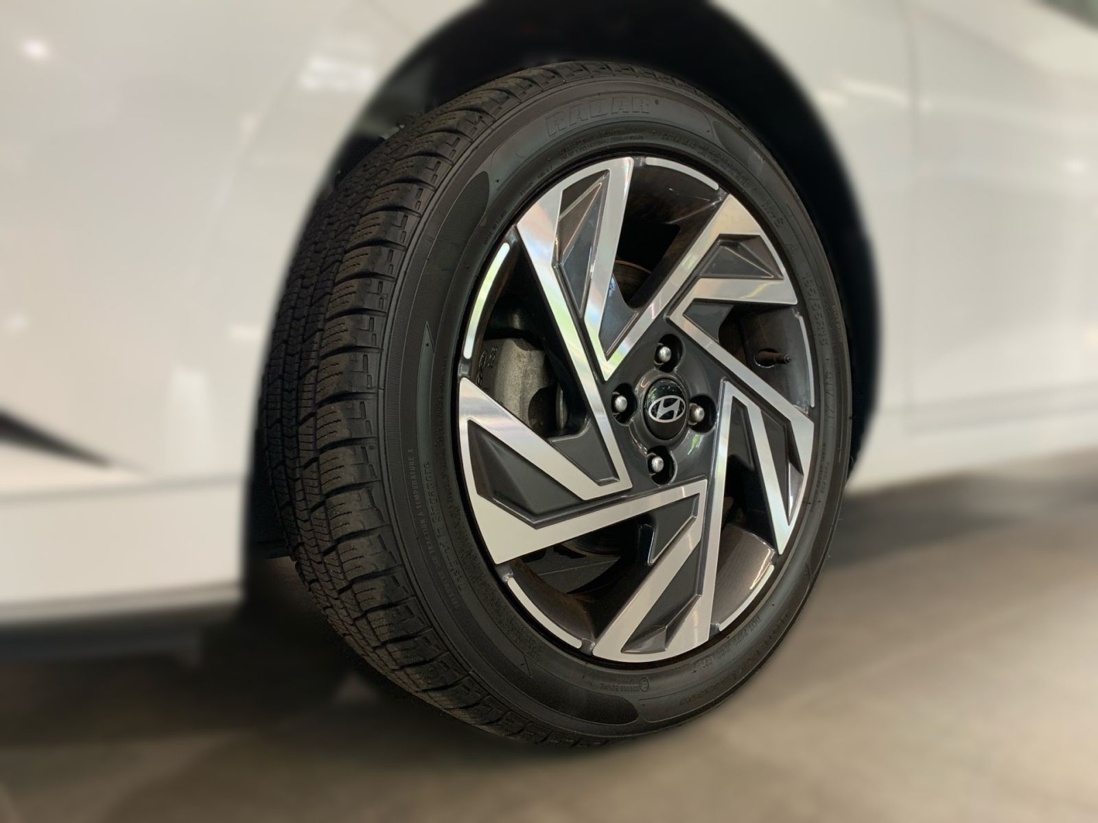 Fahrzeugabbildung Hyundai i20 1.0 T-GDI 7-DCT Trend Navi