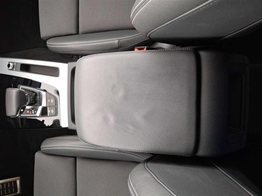 Audi Q5 S line 40 2.0 TDI quattro S-tronic Business