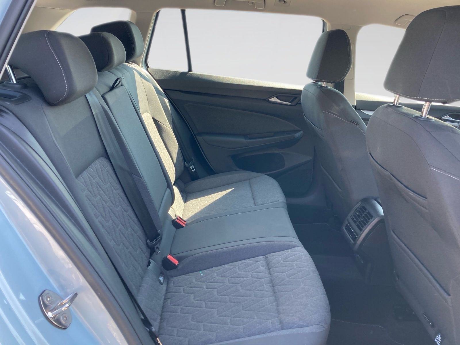 Volkswagen Golf - Bild 10