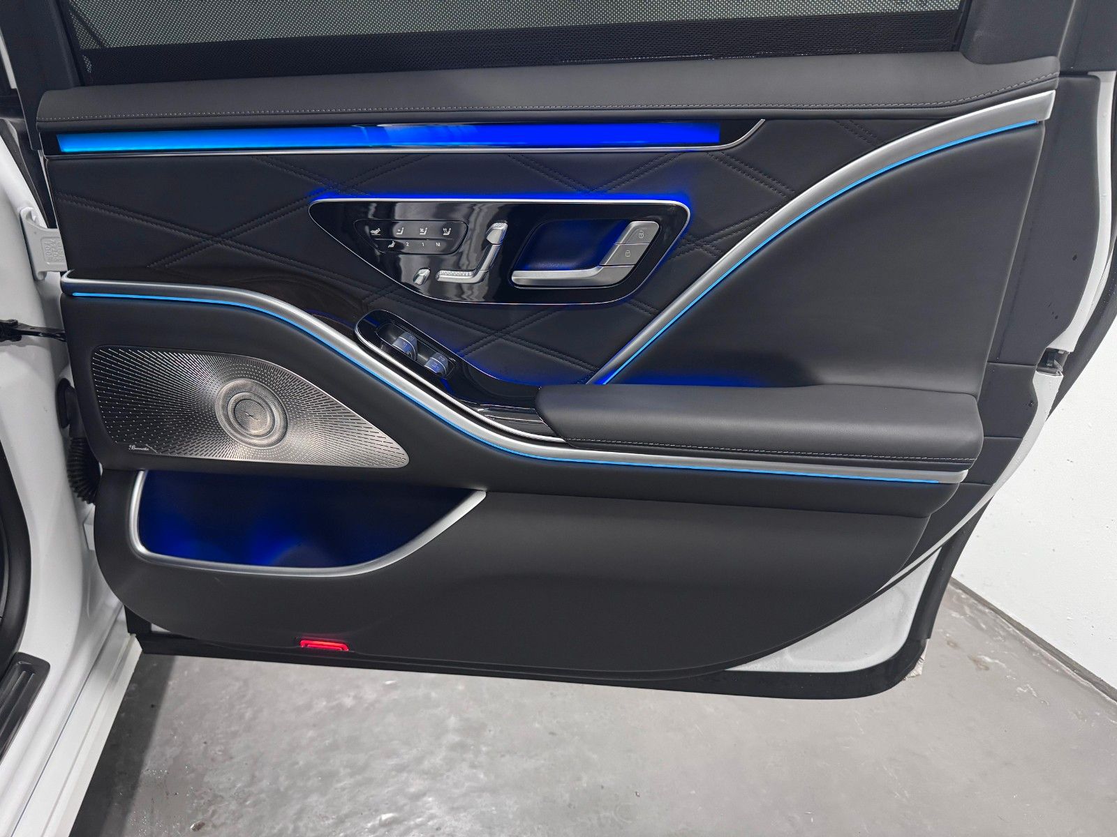 Fahrzeugabbildung Mercedes-Benz S 680 Maybach *Chauffeur*HEADUP*EXECUTIVE*