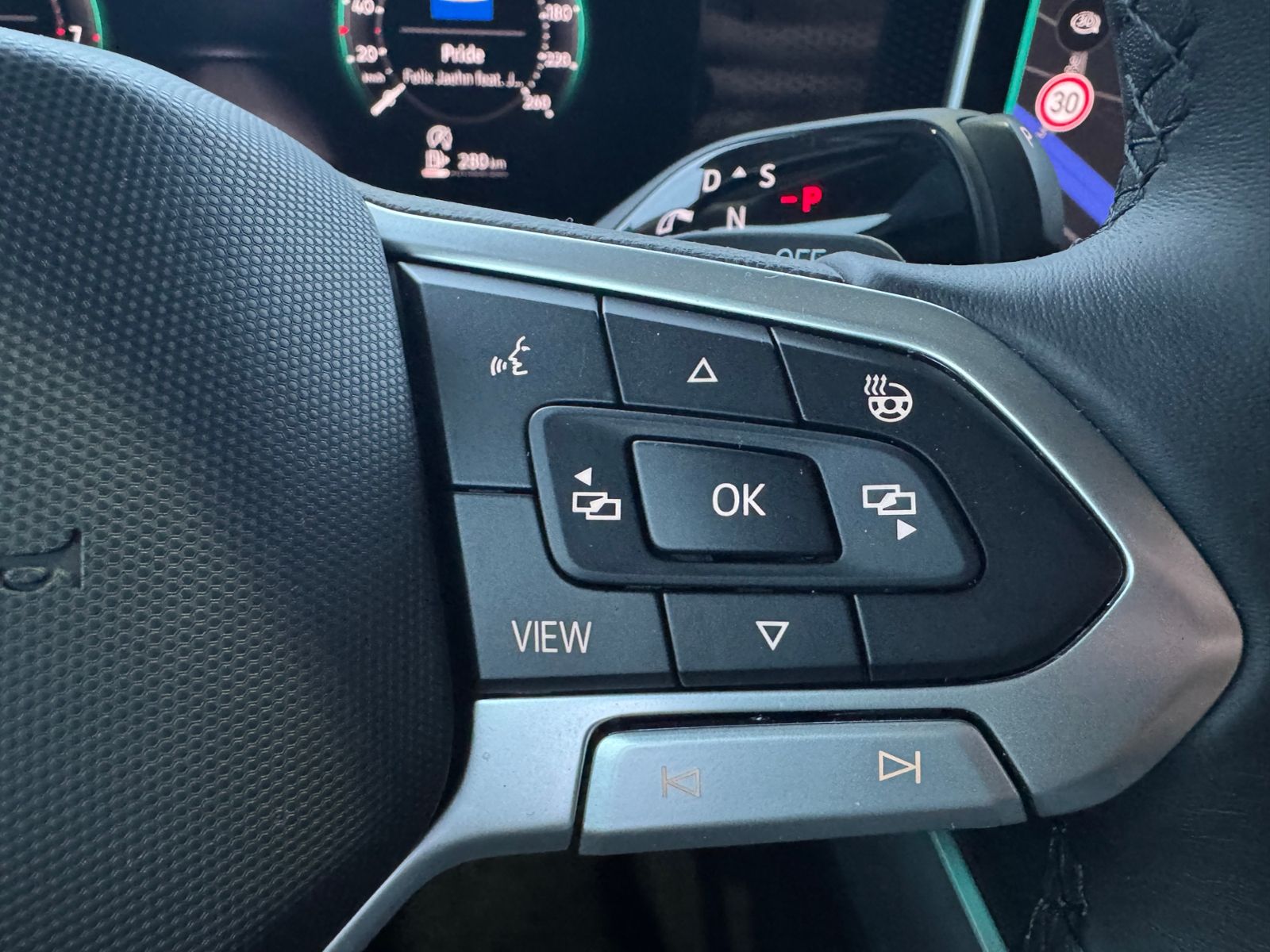 Volkswagen Passat Variant - Bild 19