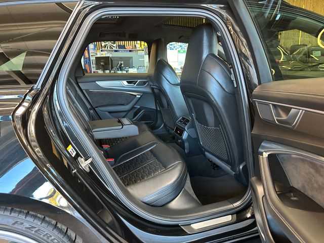 Audi RS6 4.0 TFSI tiptr. quattro *HUD*PANO*MATRIX*