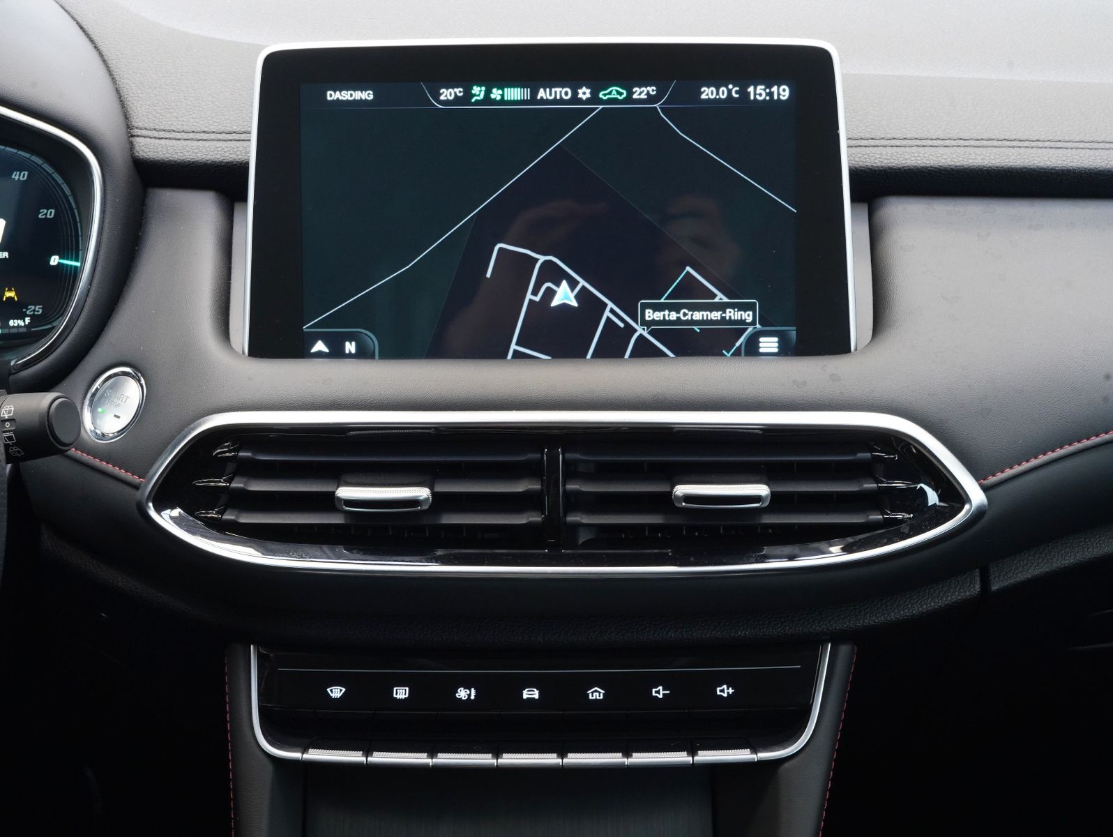 Fahrzeugabbildung MG EHS Hybrid Luxury PHEV LEDER/NAVI/ACC/BSM/KAMERA