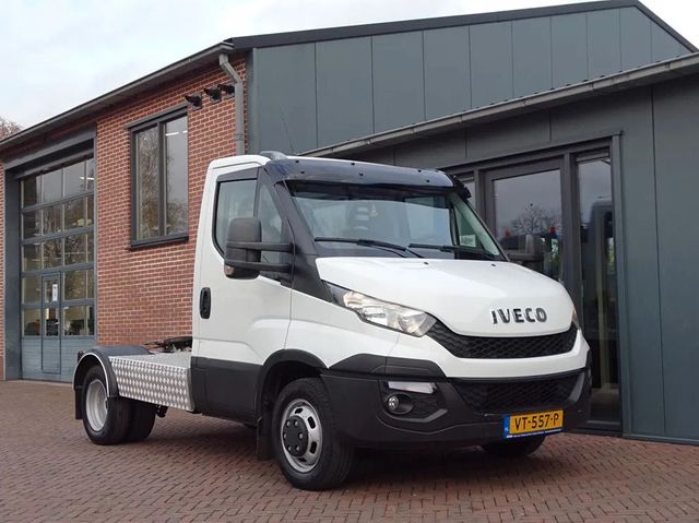 Iveco 40C17 BE TREKKER 9.4 TON ECC