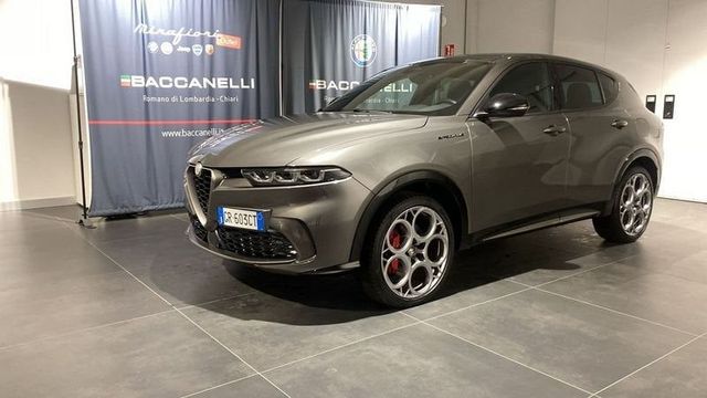 Другие Alfa Romeo Tonale 1.3 280CV PHEV AT6 Speciale