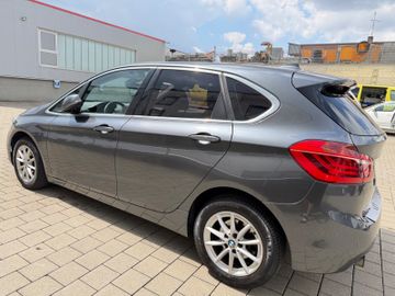 BMW 220 - 6
