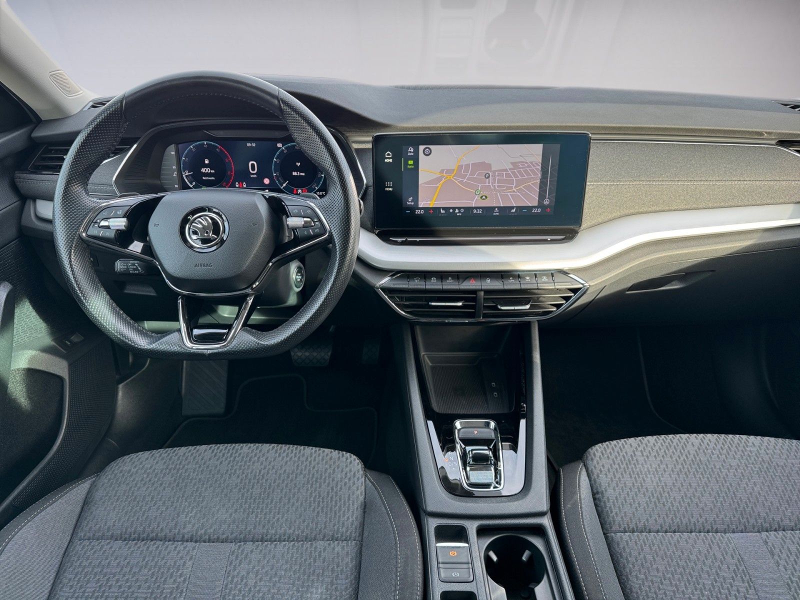 Fahrzeugabbildung SKODA Octavia Combi Style First Edition 2.0 TDI