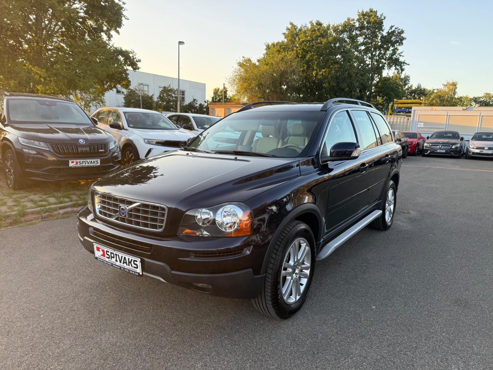 VOLVO XC90 - D5 185 CV - 7PL - CARNET ENTRETIEN