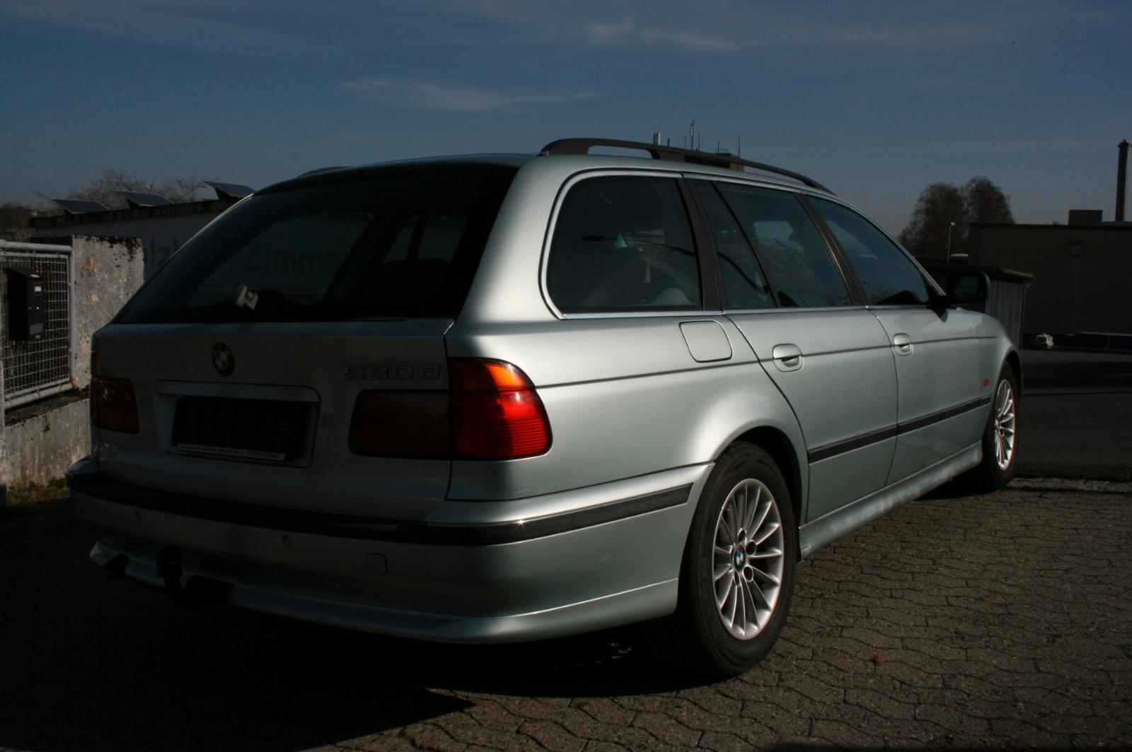 BMW 530d Touring "Edition" "TÜV 01/28"