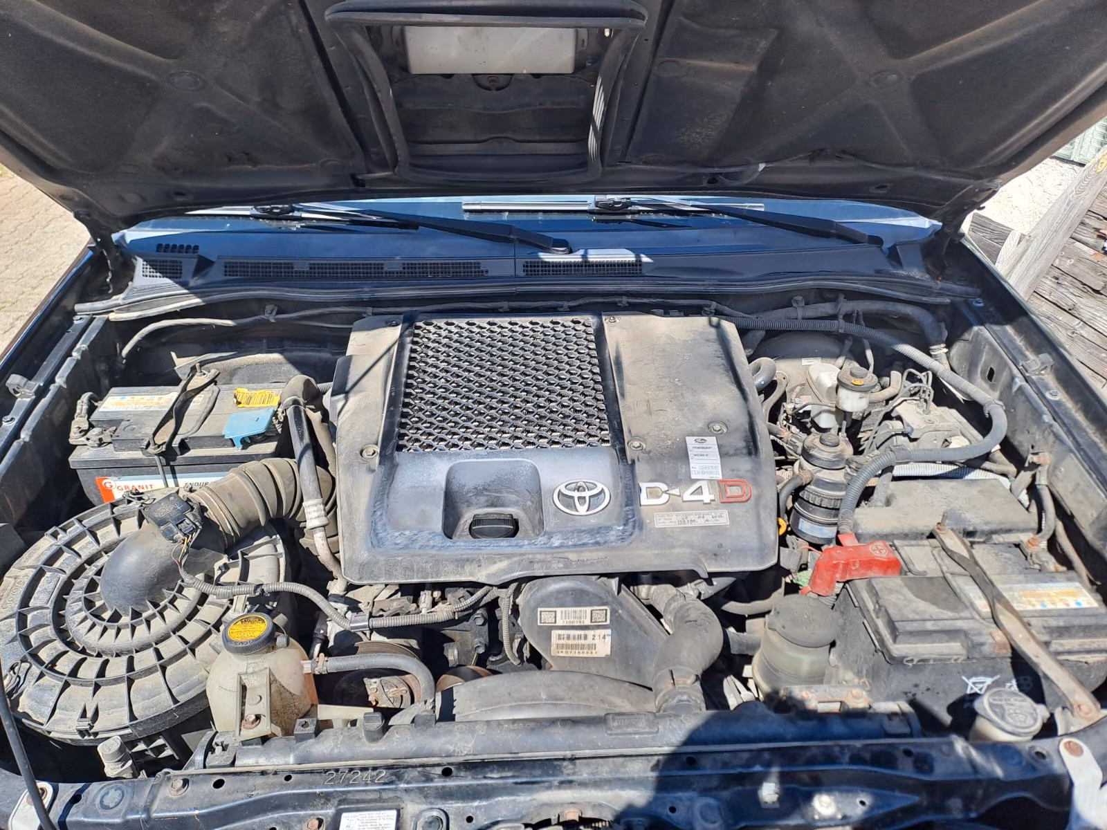 Toyota Hilux 2006 — photo 10