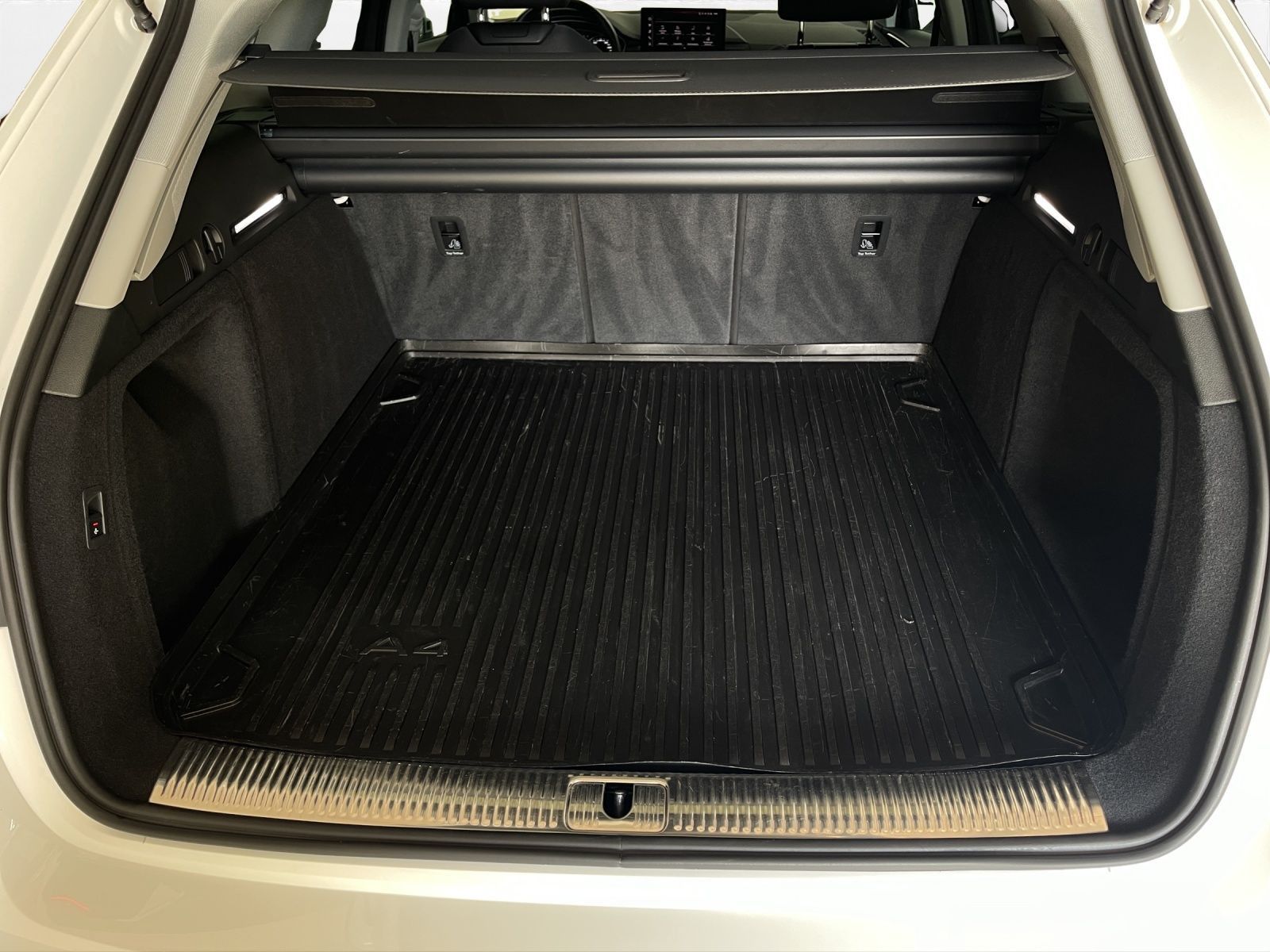 Audi A4 - Bild 22