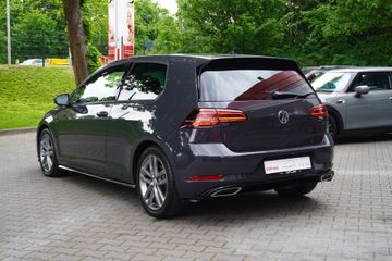 Volkswagen Golf - 8